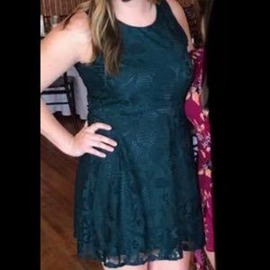 Forest Green lace sleeveless dress